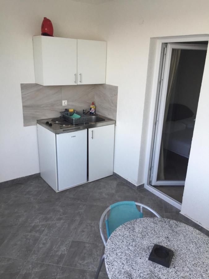 Apartments Avdic Sutomore Eksteriør bilde